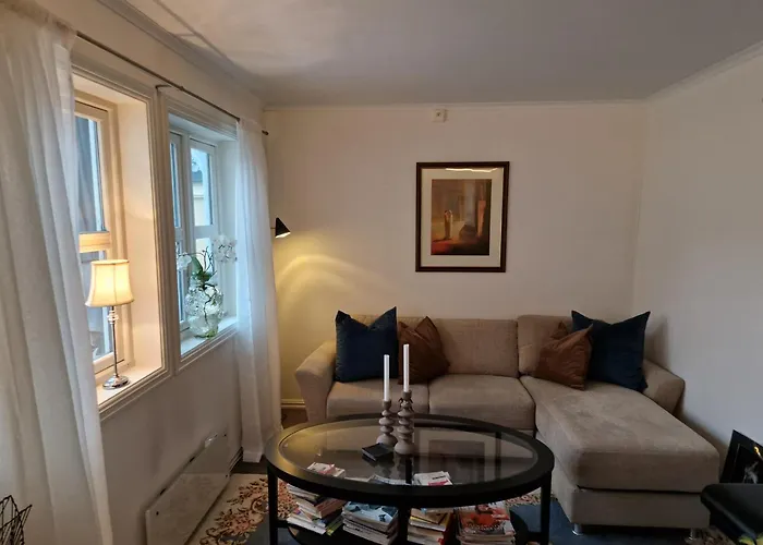 Hotel Gravane By The Sea *